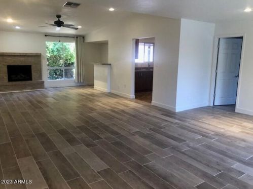 4652 Earll Dr, Phoenix AZ  85031-3712 exterior