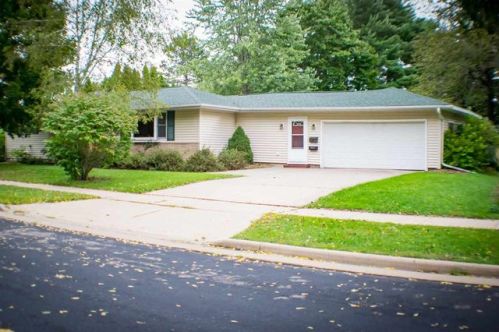 809 Apple Ave, Marshfield, WI 54449-4411
