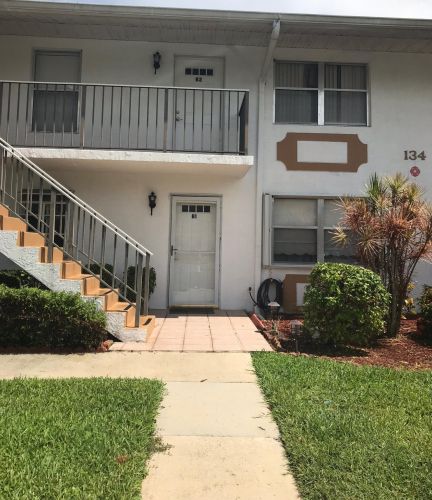134 Lakes End Dr, Fort Pierce, FL 34982-6703