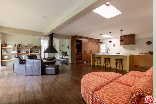5457 La Forest Dr, La Canada CA  91011-1341 exterior