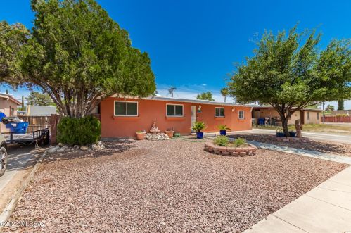 3461 Fairbanks Ave, Tucson, AZ 85730-2218