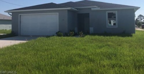 382 Poplar St, Lehigh Acres, FL 33974-0481