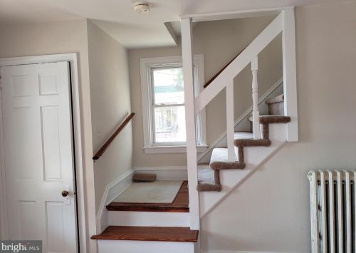 21 County Line Rd, Ardmore, PA 19003-0021