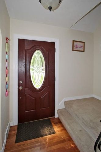 142 Phillips Dr, Canonsburg, PA 15317-2462