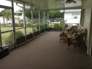 341 2nd Ct, Dania Beach FL  33004-4814 exterior