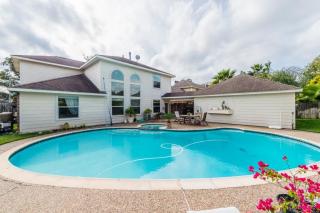 20230 Prince Creek Dr, Katy TX  77450-3041 exterior