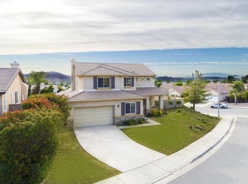 28255 Pinyon Pine Ct, Menifee, CA 92585-9040