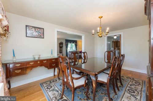 158 7th Ave, Collegeville PA  19426-1904 exterior