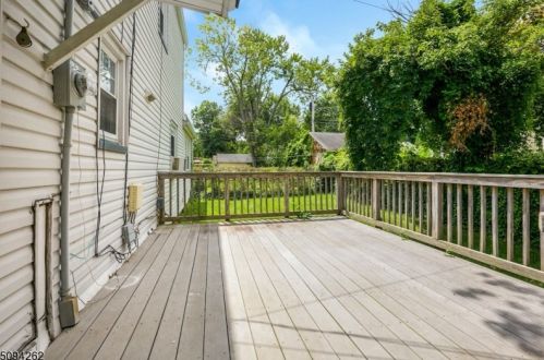 219 Holland Rd, South Orange NJ  07079-2713 exterior