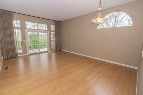 1859 Cliffview Ln, Florence, KY 41042-2549