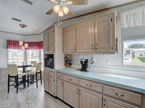 7574 Cedar Bark Rd, Sebastian FL  32976-7747 exterior