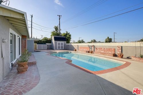 9112 Marchand Ave, Garden Grove CA  92841-2035 exterior