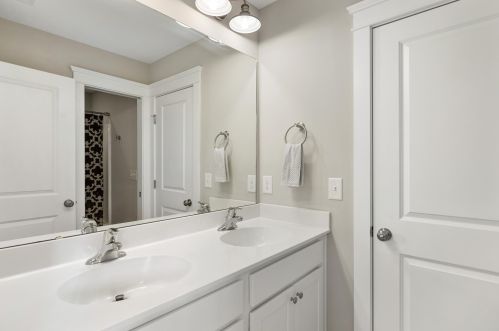 3735 Tip Ln, Mount Pleasant SC  29466-9178 exterior