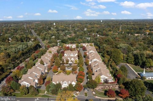 46 Schindler Ct, Lawrence Township NJ  08648-2579 exterior