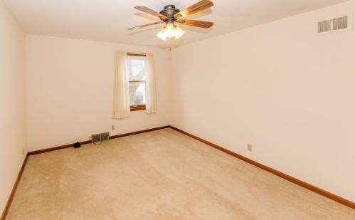 2551 95, Milwaukee WI 53227-2339 exterior