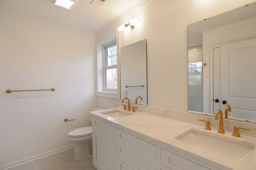 62 Cedar Blvd, Pittsburgh PA  15228-1312 exterior