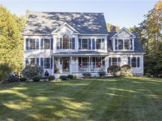 12 Stonewall Way, Newmarket, NH 03857-2099
