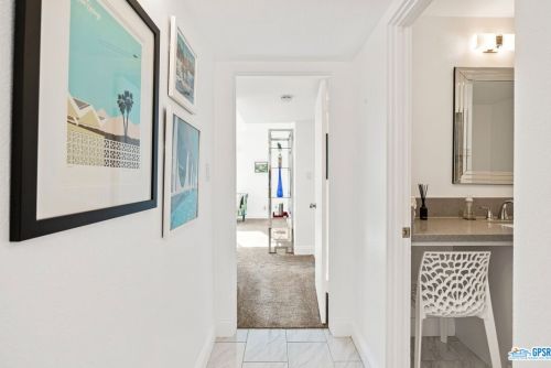 1840 Sandcliff Rd, Palm Springs CA  92264-4844 exterior