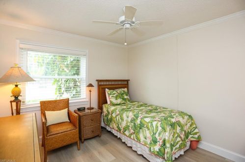 3030 Binnacle Dr, Naples FL  34103-4158 exterior