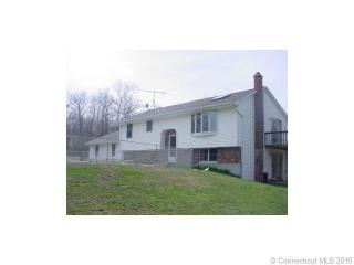 14 Ekonk Hill Rd, Moosup, CT 06354-2201