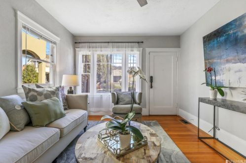 3061 Dakota St, Oakland CA 94602-3801 exterior