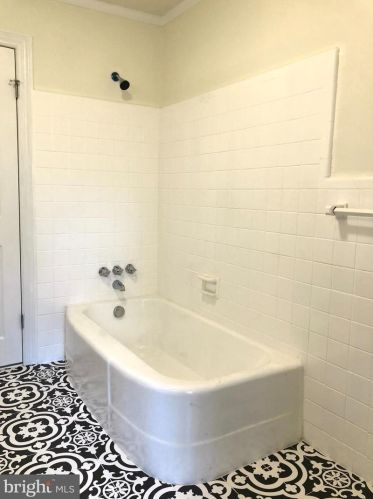 424 Morris St, West Deptford NJ  08096-2633 exterior