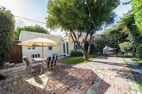 1457 Park Ave, Long Beach CA  90804-3102 exterior