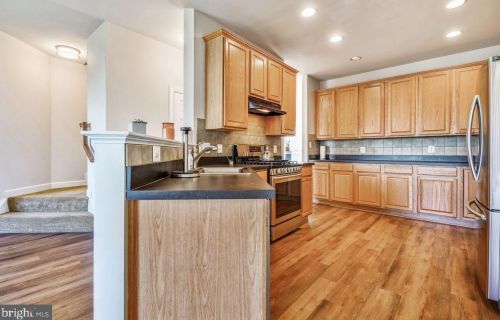 6102 Popes Creek Pl, Haymarket VA  20169-5421 exterior