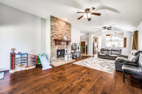15899 Bull Run Dr, Frisco, TX 75035-5500