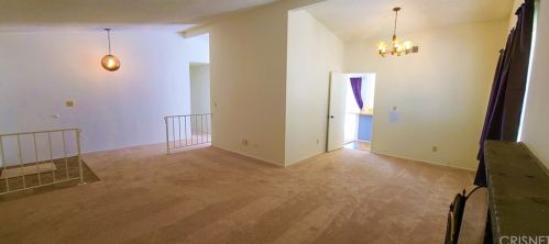 28535 Winterdale Dr, Santa Clarita CA  91387-3136 exterior