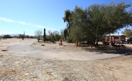 6195 La Burma Rd, Maricopa, AZ 85139-6123