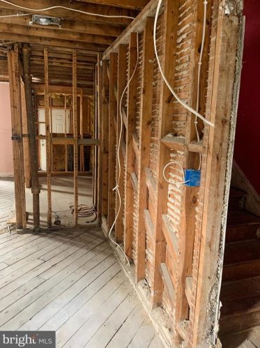 902 Irving St, Washington DC  20017-3416 exterior