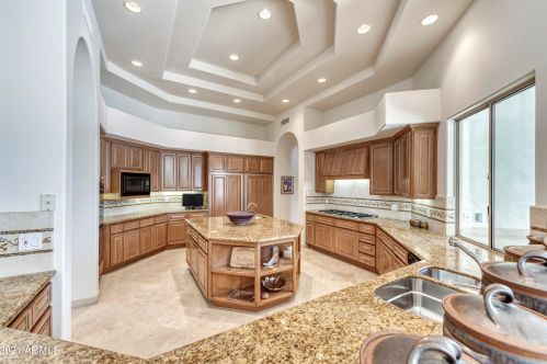 9590 55th St, Scottsdale AZ 85254-1786 exterior