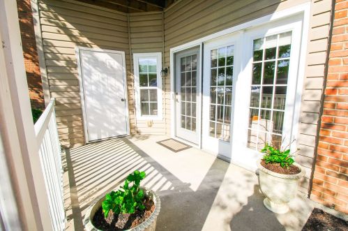 602 Ivy Ridge Dr, Newport, KY 41076-8839