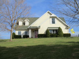 9501 Parks Rd, Utica, KY 42376-9574