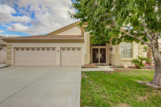 7978 Yukon Dr, Peoria, AZ 85382-5423