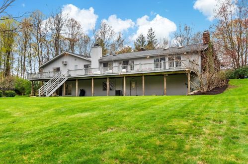 1209 Oenoke Rdg, New Canaan CT  06840-2613 exterior
