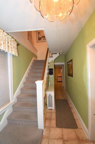 654 Terrace Ave, Mount Vernon, NY 10552-2702