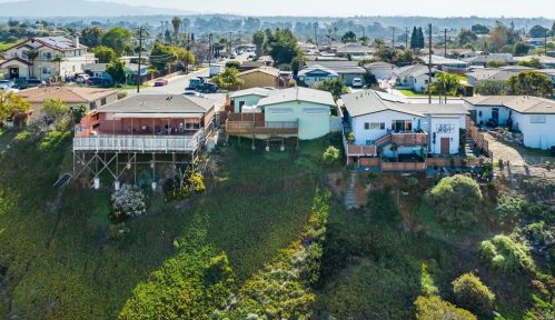 2802 Morningside St, San Diego CA 92139-3529 exterior