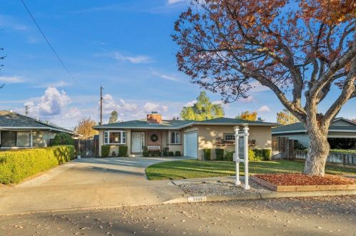 5060 Esther Dr, San Jose, CA 95124-5413