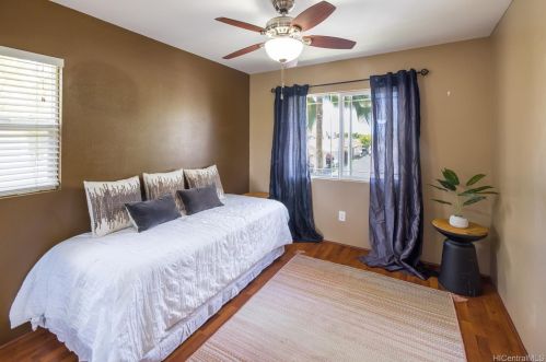 91-1041 Kaihi St, Ewa Beach HI  exterior