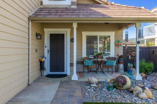 2498 Pimlico Pl, Alpine, CA 91901-3952