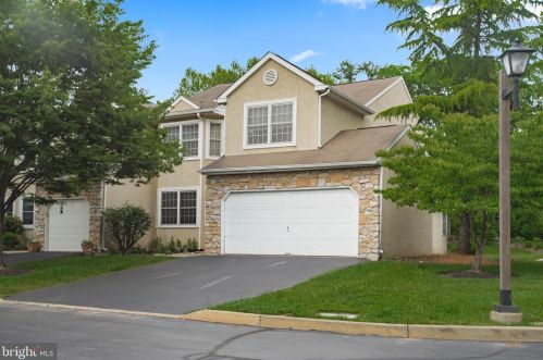 801 Poplar St, Prospectville, PA 19002-4745