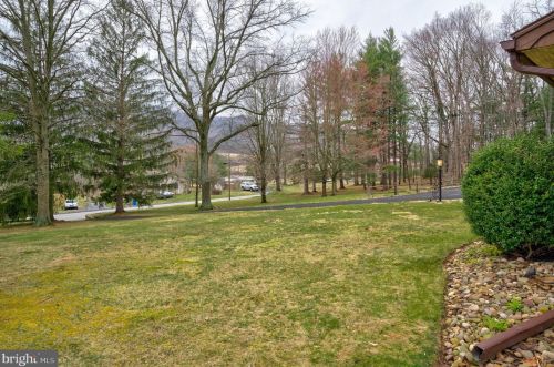 23334 Great Cove Rd, Mc Connellsburg PA  17233-8331 exterior
