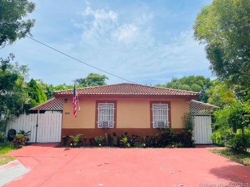 18361 102nd Pl, Miami, FL 33157-5225