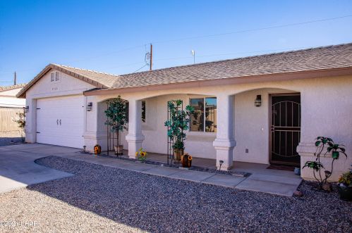 3752 Sunny Ridge Cir, Lake Havasu City, AZ 86406-7973