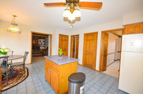 7461 Fitzroy Ct, Cincinnati OH  45241-1260 exterior