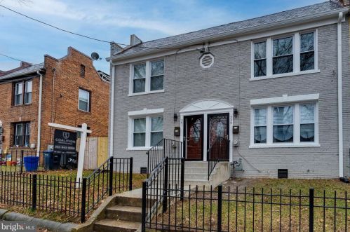 339 Parkland Pl, Washington, DC 20032-1647