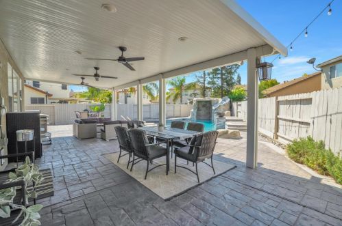 1305 Oak Leaf Cir, Valley Home CA 95361-2769 exterior