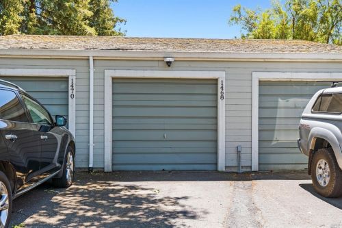 1468 Townview Ave, Santa Rosa CA  95405-7561 exterior